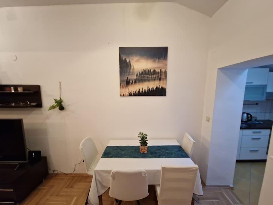 Warm House Full Of Green Ambient,Joy And Comfort Zagabria Esterno foto